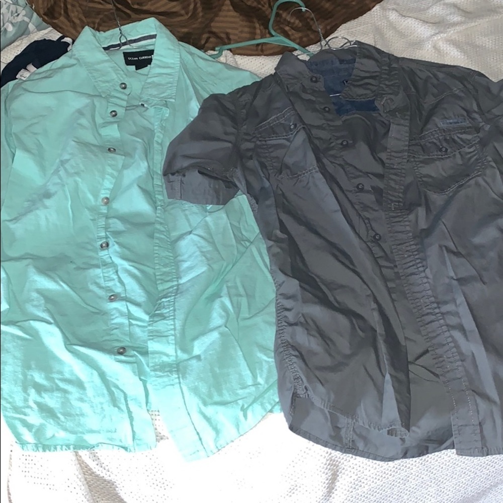 5/$25 Mens solid SS button up